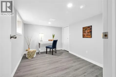 1209 Curry Avenue Windsor ON N9B 2C8
