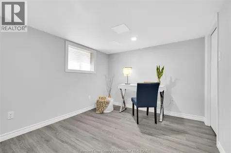 1209 Curry Avenue Windsor ON N9B 2C8
