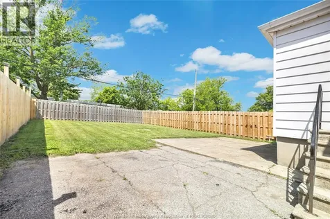 1209 Curry Avenue Windsor ON N9B 2C8