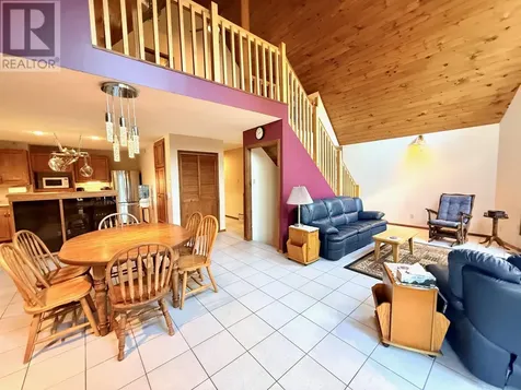 60 Campbell Road Kenora ON P9N 4N3