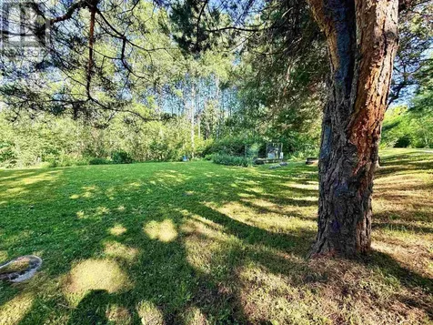 60 Campbell Road Kenora ON P9N 4N3