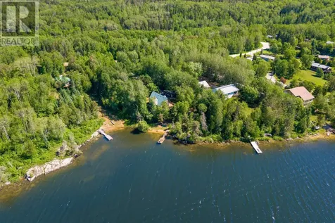60 Campbell Road Kenora ON P9N 4N3