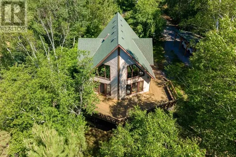 60 Campbell Road Kenora ON P9N 4N3