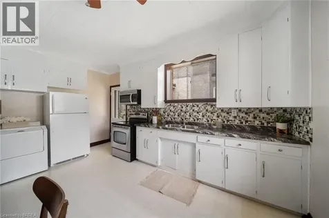 76 William Street Brantford ON N3T 3K8