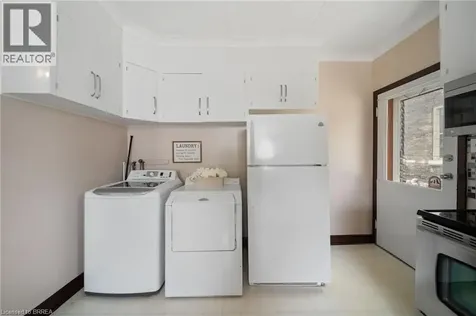 76 William Street Brantford ON N3T 3K8
