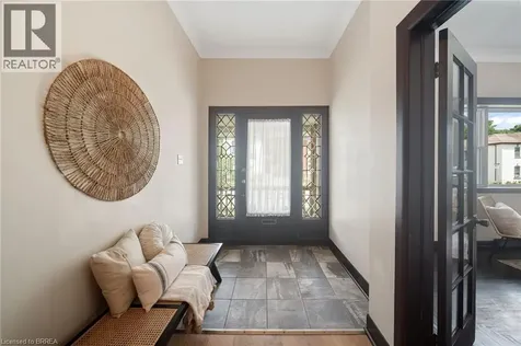 76 William Street Brantford ON N3T 3K8