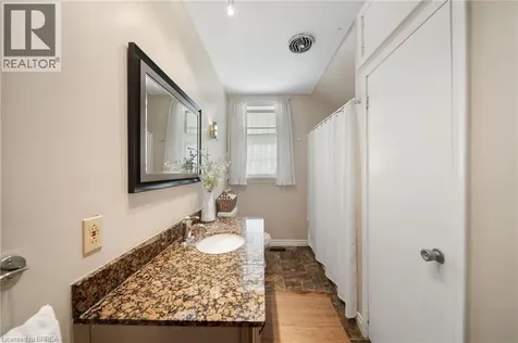 76 William Street Brantford ON N3T 3K8