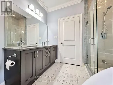 45 Plowman Lane Richmond Hill (rouge Woods) ON L4S 0G4