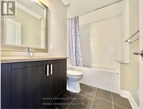 45 Plowman Lane Richmond Hill (rouge Woods) ON L4S 0G4