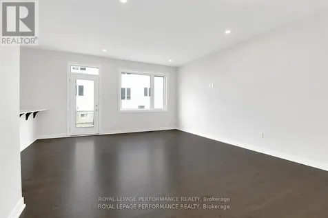254 Falsetto Street Ottawa ON K1W 0S4
