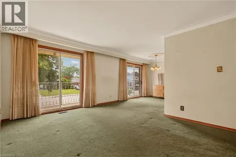 34 Windrush Crescent Hamilton ON L8V 2K8