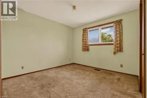 34 Windrush Crescent Hamilton ON L8V 2K8