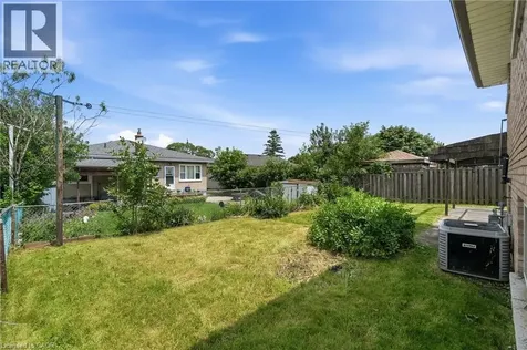 34 Windrush Crescent Hamilton ON L8V 2K8