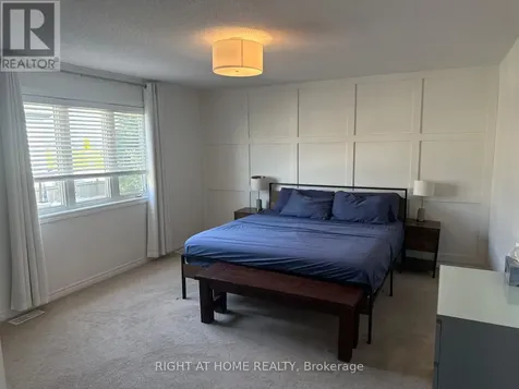 371 Vendevale Avenue Ottawa ON K2P 0S4