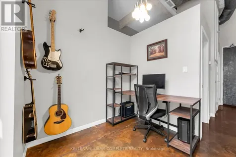 11 Rebecca Street Hamilton (beasley) ON L8R 3H7