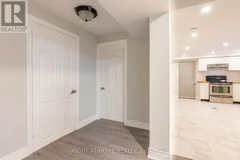 214 Kenilworth Avenue South Hamilton (delta) ON L8K 2T4