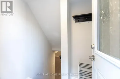 214 Kenilworth Avenue South Hamilton (delta) ON L8K 2T4