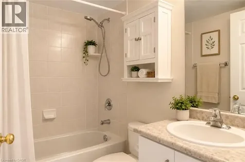 4140 Foxwood Drive Burlington ON L7M 4R4