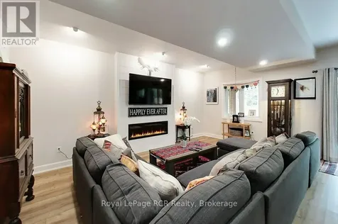 815 18th Street Hanover ON N4N 0C5