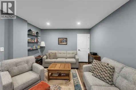 15-17 Jane Street Ridgetown ON N0P 2C0