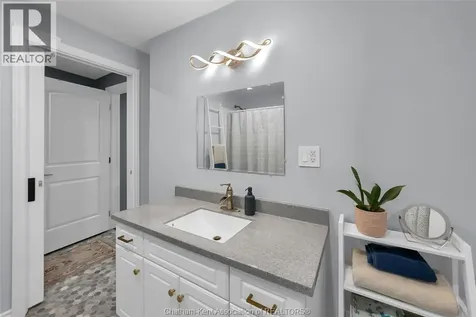 15-17 Jane Street Ridgetown ON N0P 2C0