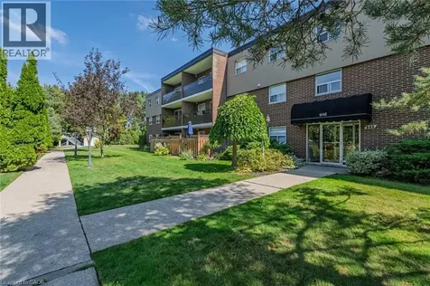 648 Grey Street Brantford ON N3S 4Y3
