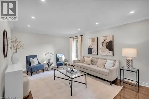 1398 Winterberry Drive Burlington ON L7P 4T4