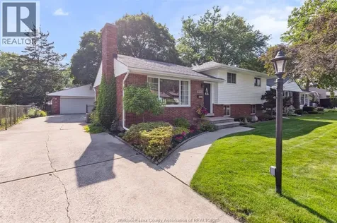 3659 Bruce Avenue Windsor ON N9E 1W4