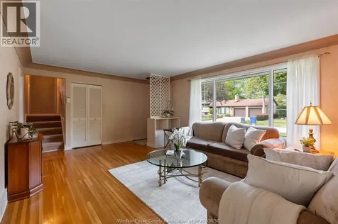 3659 Bruce Avenue Windsor ON N9E 1W4