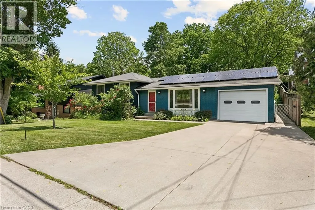 77 Creighton Road Dundas ON L9H 3B7