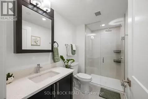 340 Queen Street Ottawa ON K1R 0G1