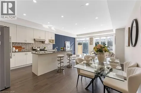 1426 Oakmont Common Burlington ON L7P 0V8