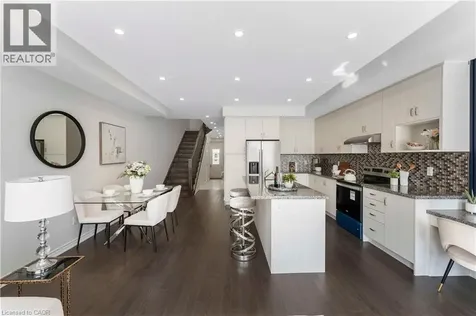 1426 Oakmont Common Burlington ON L7P 0V8