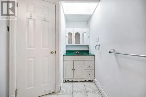 1905 Lockhart Road Innisfil ON L9S 3G1