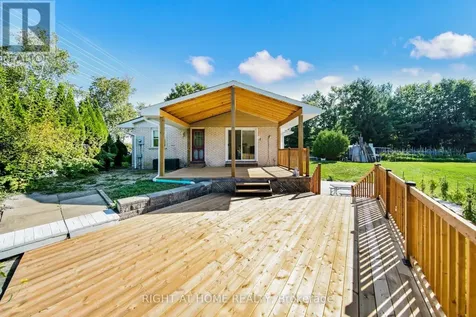 1905 Lockhart Road Innisfil ON L9S 3G1