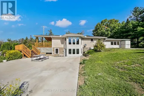 1905 Lockhart Road Innisfil ON L9S 3G1