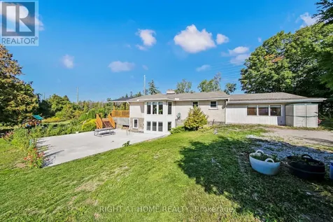 1905 Lockhart Road Innisfil ON L9S 3G1
