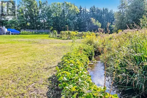 1905 Lockhart Road Innisfil ON L9S 3G1