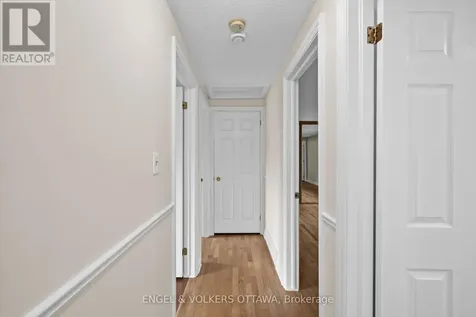 25 Antler Avenue Ottawa ON K2J 1Z4