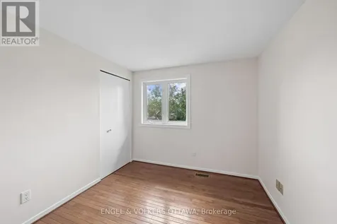25 Antler Avenue Ottawa ON K2J 1Z4