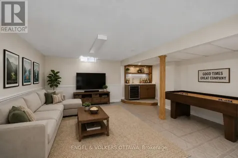 25 Antler Avenue Ottawa ON K2J 1Z4