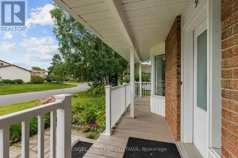 25 Antler Avenue Ottawa ON K2J 1Z4