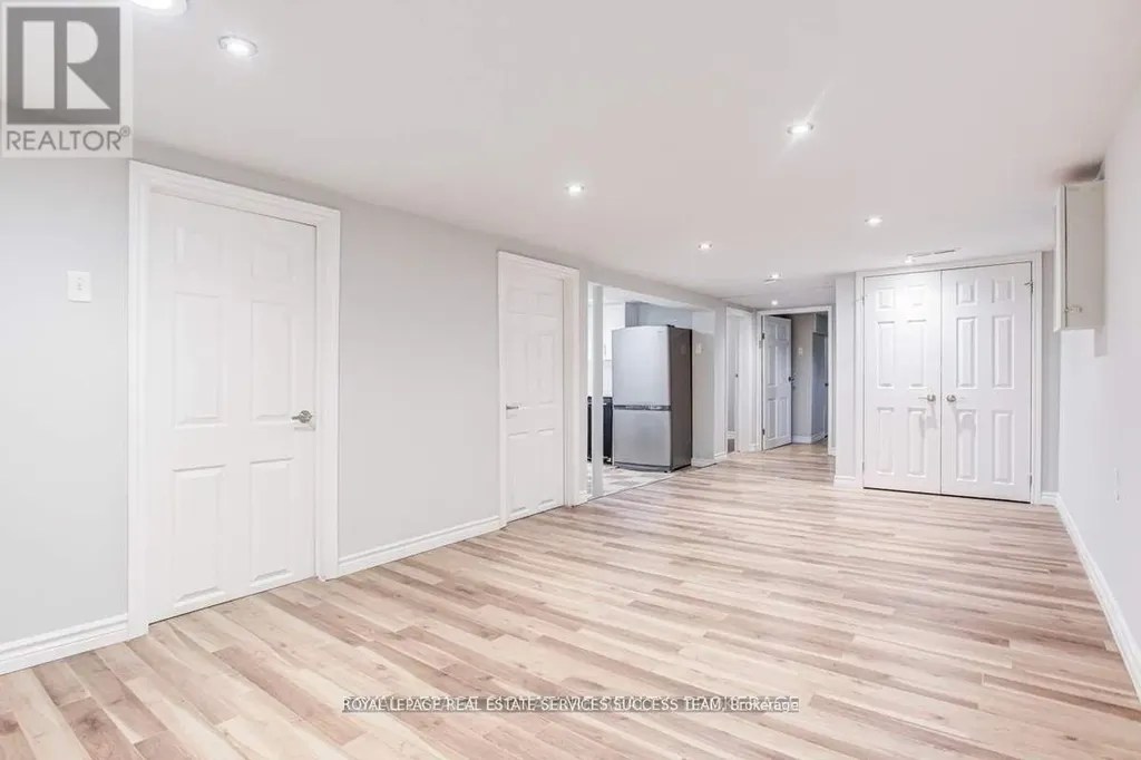 260 Demaine (Bsmt) Crescent Richmond Hill (crosby) ON L4C 2W5
