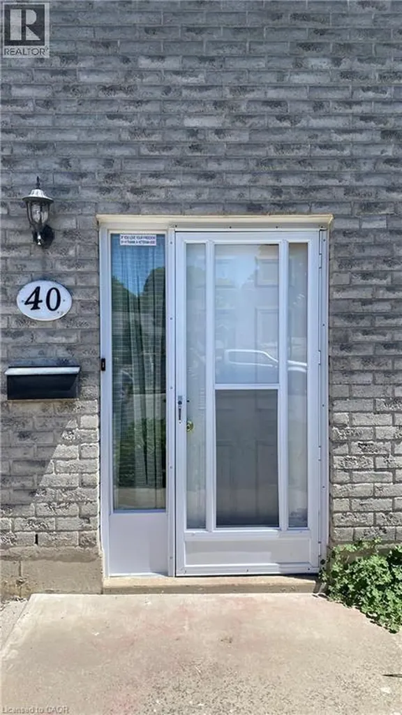 40 Marlboro Court Woodstock ON N4S 8P4