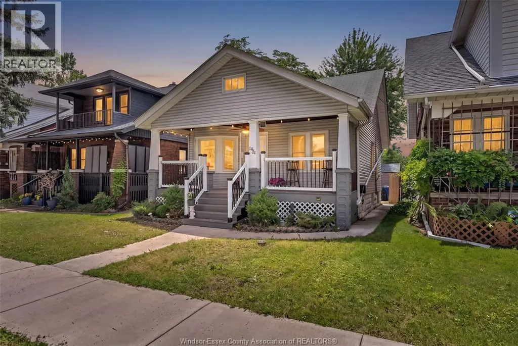 1431 Langlois Windsor ON N8X 4L9