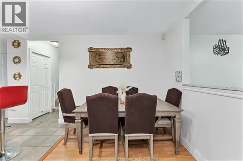 1431 Langlois Windsor ON N8X 4L9