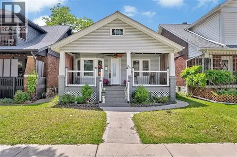 1431 Langlois Windsor ON N8X 4L9