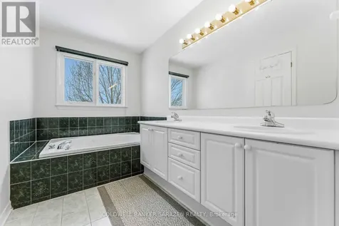 81 Kimberwick Crescent Ottawa ON K1V 0W7