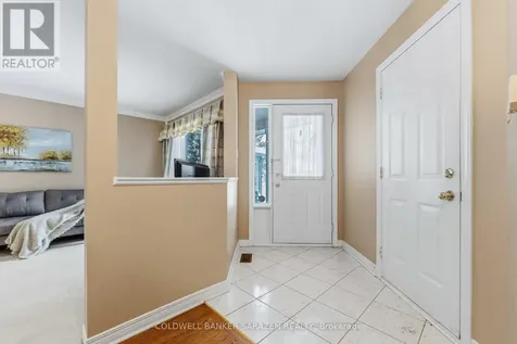 81 Kimberwick Crescent Ottawa ON K1V 0W7