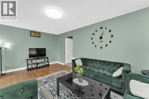 1204 Copperfield Place Windsor ON N8S 4G6